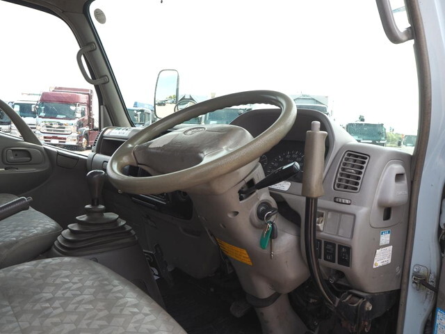 トヨタトヨエース高所作業車小型（2t・3t）[写真34]