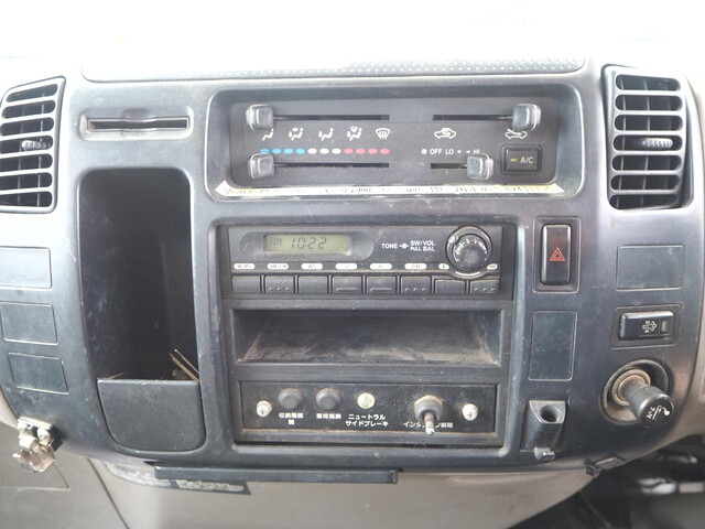 トヨタトヨエース高所作業車小型（2t・3t）[写真36]