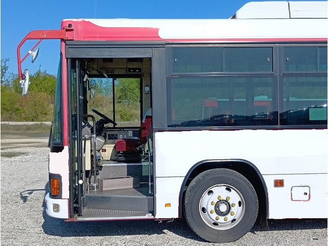 日野ブルーリボンバス[写真09]