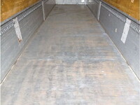 日野プロフィアアルミウイング大型（10t）[写真12]