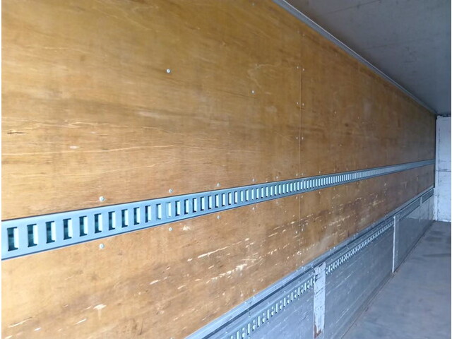 日野プロフィアアルミウイング大型（10t）[写真14]