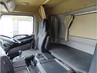 日野プロフィアアルミウイング大型（10t）[写真28]