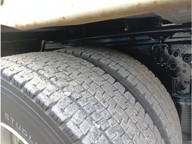 日野プロフィアアルミウイング大型（10t）[写真39]