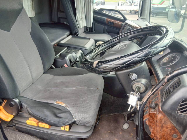 日野プロフィアスクラップ運搬車大型（10t）[写真18]