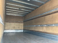 いすゞフォワードアルミバン中型（4t）[写真14]