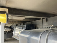 いすゞフォワードアルミバン中型（4t）[写真26]