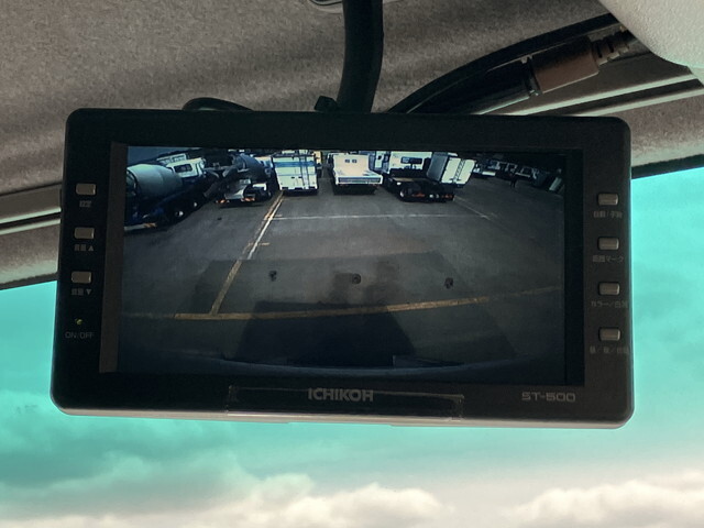 いすゞフォワードアルミバン中型（4t）[写真39]