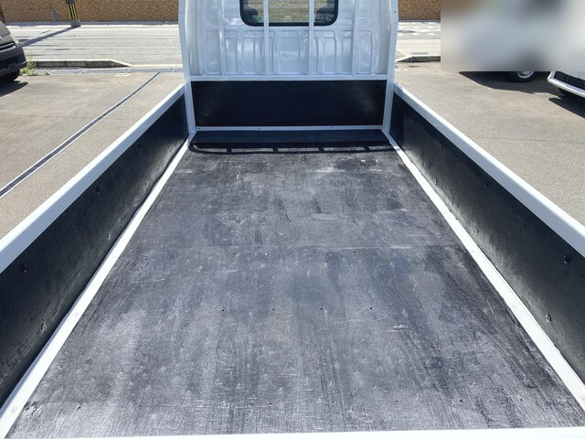 いすゞエルフ平ボディ小型（2t・3t）[写真08]