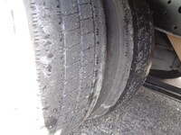 三菱ふそうキャンター平ボディ小型（2t・3t）[写真14]