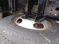 三菱ふそうキャンター平ボディ小型（2t・3t）[写真10]