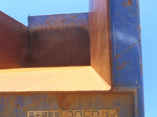 三菱ふそうファイター深ダンプ（土砂禁ダンプ）中型（4t）[写真28]