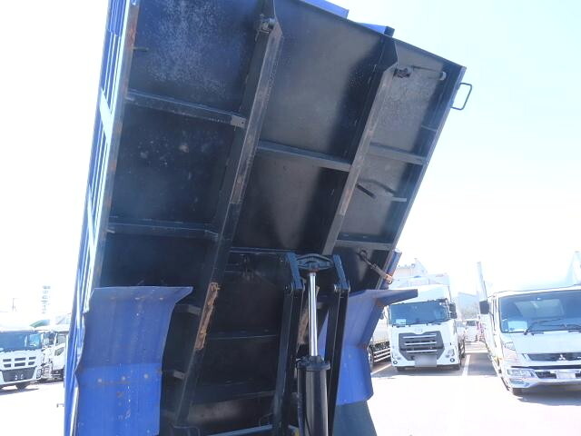 三菱ふそうファイター深ダンプ（土砂禁ダンプ）中型（4t）[写真29]