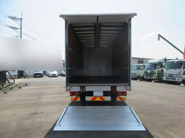 UDトラックスコンドルアルミウイング中型（4t）[写真10]