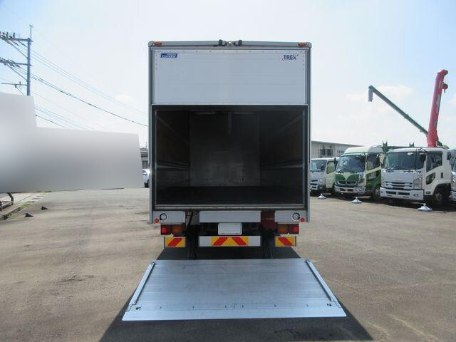 UDトラックスコンドルアルミウイング中型（4t）[写真09]