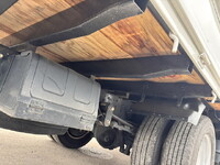 いすゞエルフ平ボディ小型（2t・3t）[写真21]