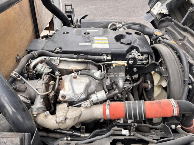 いすゞエルフ平ボディ小型（2t・3t）[写真29]