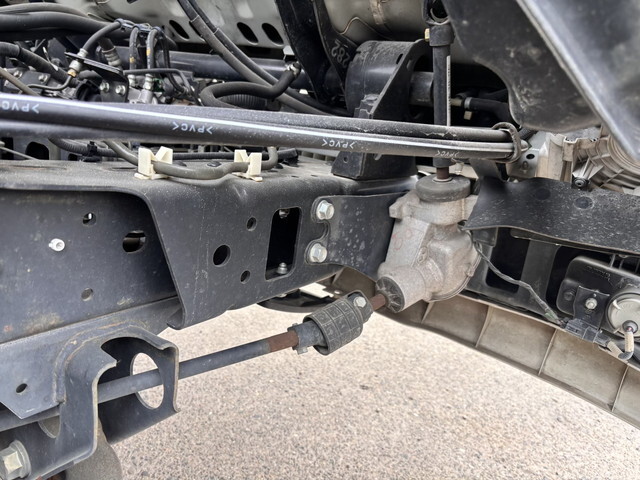 いすゞエルフ平ボディ小型（2t・3t）[写真30]