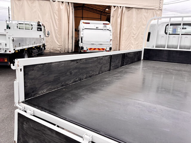 いすゞエルフ平ボディ小型（2t・3t）[写真09]