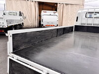 いすゞエルフ平ボディ小型（2t・3t）[写真10]