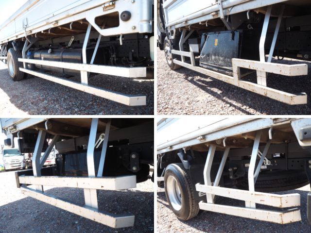 いすゞエルフ平ボディ小型（2t・3t）[写真11]