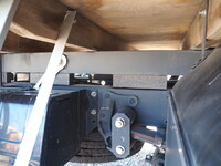 いすゞエルフ平ボディ小型（2t・3t）[写真18]