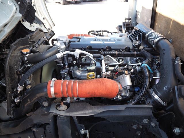 いすゞエルフ平ボディ小型（2t・3t）[写真23]