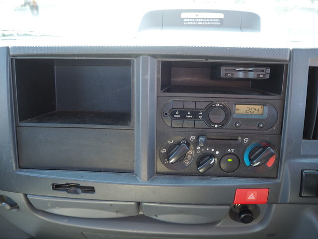 いすゞエルフ平ボディ小型（2t・3t）[写真34]