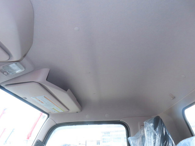 三菱ふそうキャンタークレーン4段小型（2t・3t）[写真19]