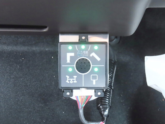 三菱ふそうキャンタークレーン4段小型（2t・3t）[写真23]