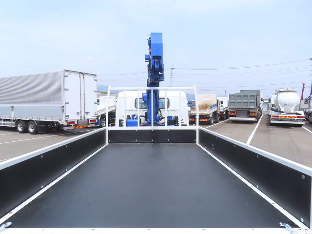 三菱ふそうキャンタークレーン4段小型（2t・3t）[写真29]