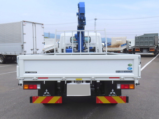 三菱ふそうキャンタークレーン4段小型（2t・3t）[写真06]