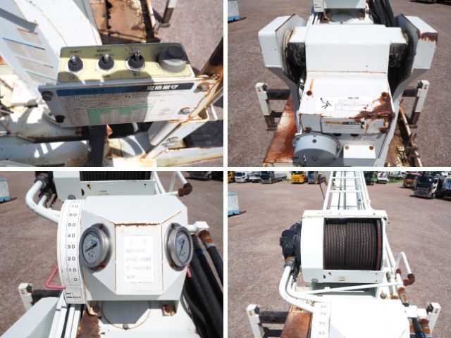 いすゞフォワード穴掘建柱車中型（4t）[写真12]