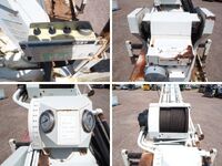 いすゞフォワード穴掘建柱車中型（4t）[写真13]