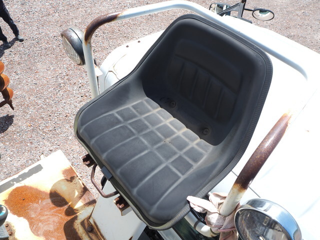 いすゞフォワード穴掘建柱車中型（4t）[写真09]