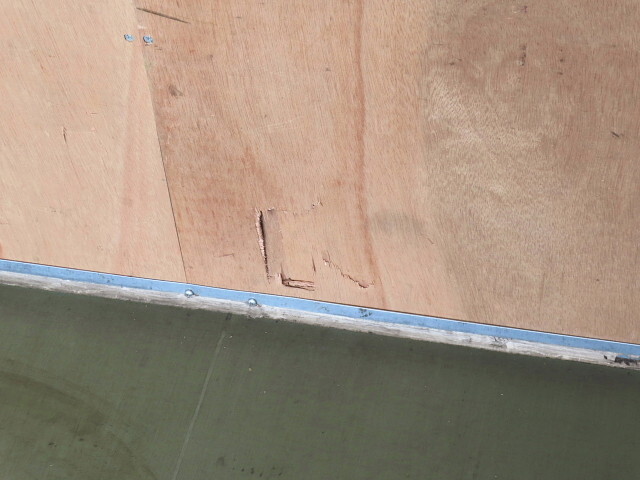 日野デュトロアルミバン小型（2t・3t）[写真31]