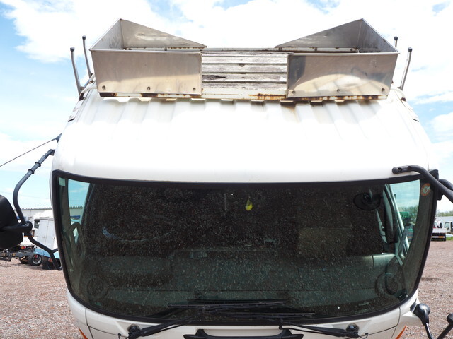 日野レンジャークレーン3段中型（4t）[写真15]