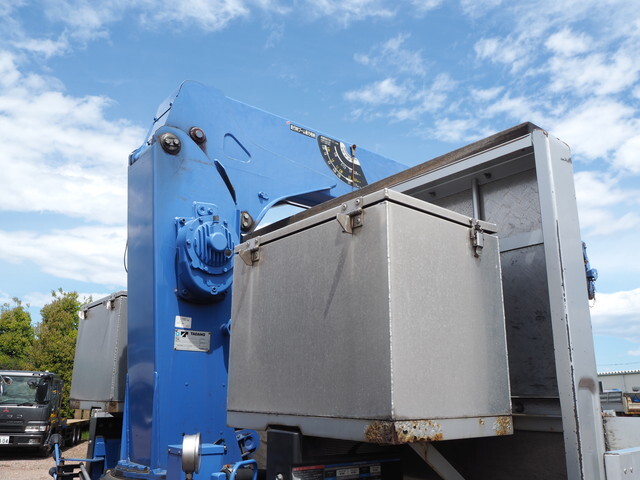 日野レンジャークレーン3段中型（4t）[写真23]