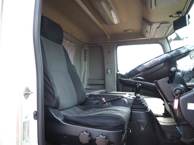 日野レンジャークレーン3段中型（4t）[写真28]