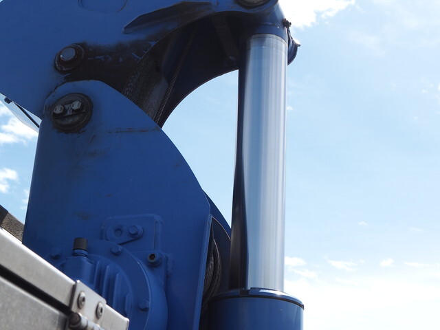 日野レンジャークレーン3段中型（4t）[写真09]