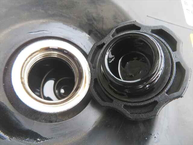 いすゞエルフ平ボディ小型（2t・3t）[写真12]