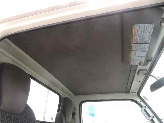 いすゞエルフ平ボディ小型（2t・3t）[写真24]