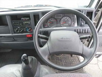 いすゞエルフ平ボディ小型（2t・3t）[写真27]