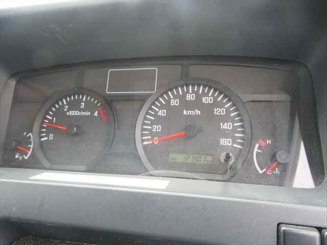 いすゞエルフ平ボディ小型（2t・3t）[写真27]