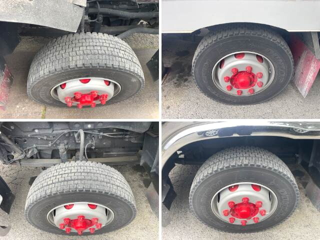 いすゞギガセルフローダー大型（10t）[写真13]