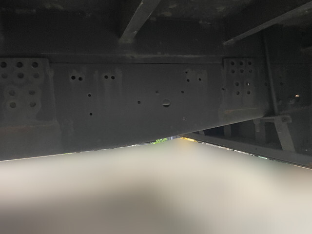 いすゞギガセルフローダー大型（10t）[写真20]