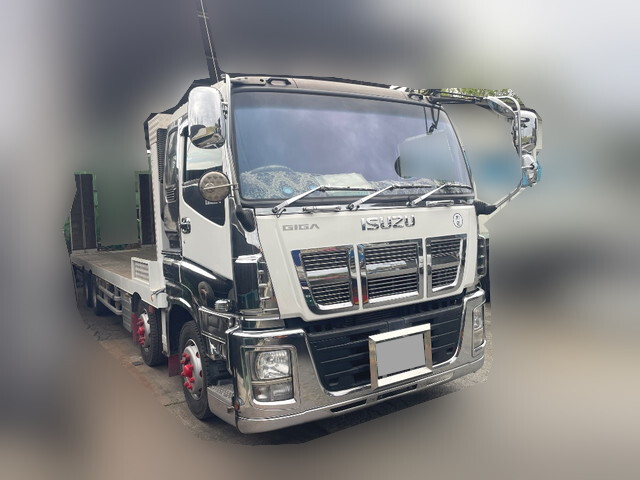 いすゞギガセルフローダー大型（10t）[写真03]