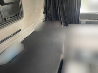 いすゞギガセルフローダー大型（10t）[写真32]