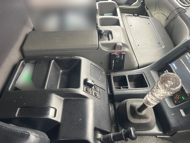 いすゞギガセルフローダー大型（10t）[写真32]