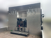 いすゞギガセルフローダー大型（10t）[写真09]