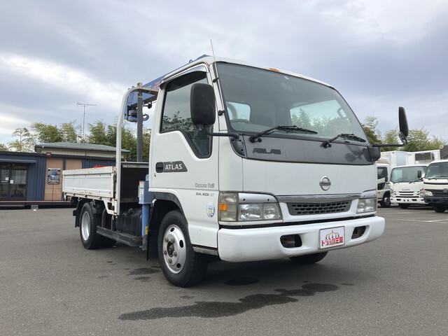 日産アトラスクレーン4段小型（2t・3t）[写真03]